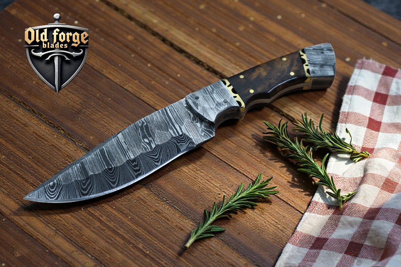 8” Sharp Hunting Knife – Custom Damascus Steel