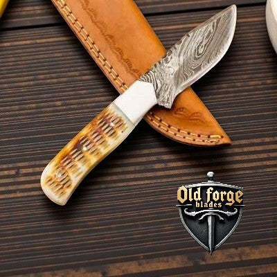 Handmade Damascus Steel Knife – Hunting Knife with Camel Bone Handle