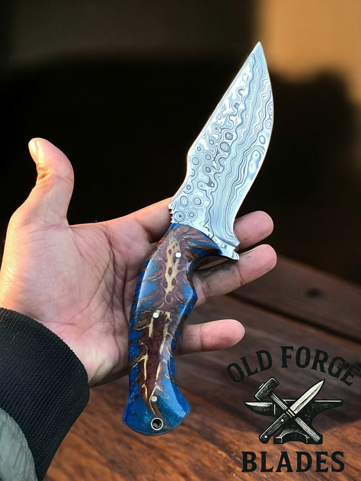 Handmade Damascus Steel Knife with Blue & Brown Resin Handle