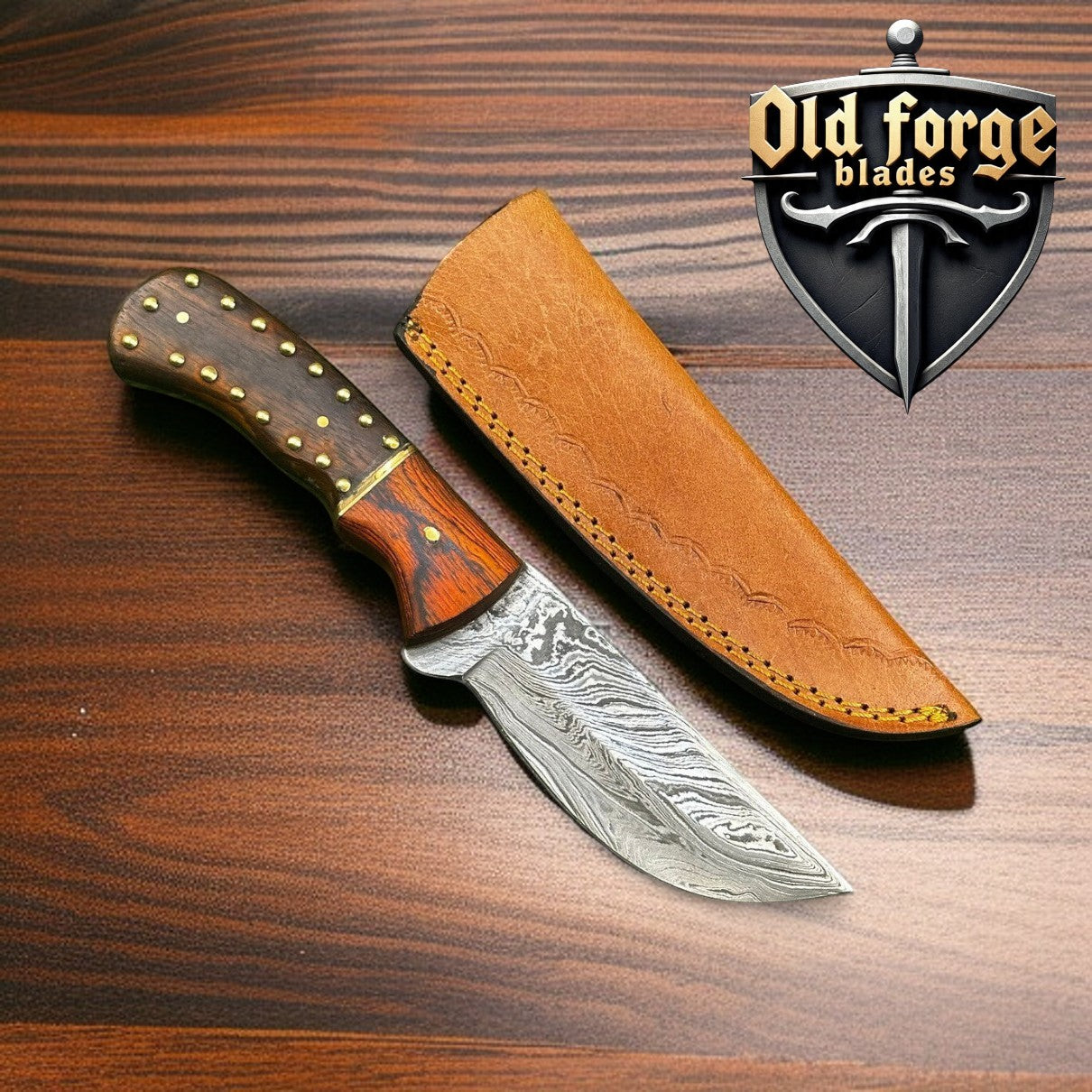 Handmade Damascus Steel Hunting Knives with Wooden Handle