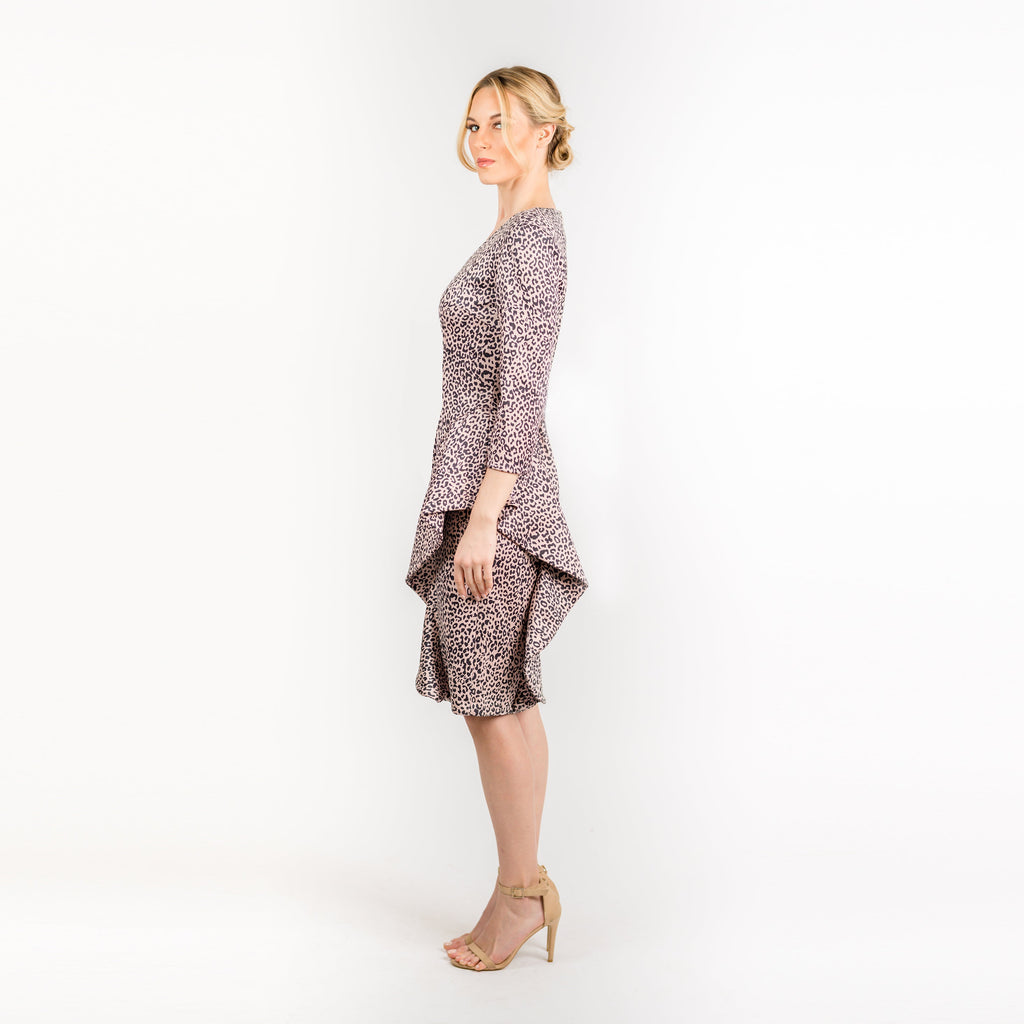 Assymmetric Flounce Sheath