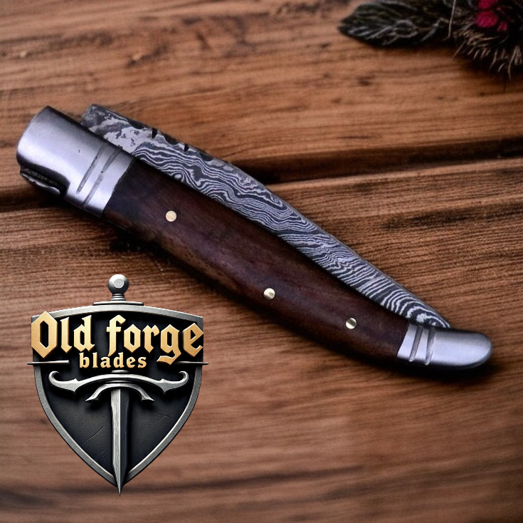 Premium Damascus Steel Pocket Knife – Olive Wood Handle