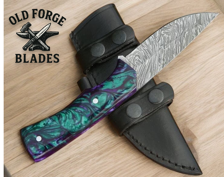 Premium Demascus Knives with Green & Purple Resin Handle