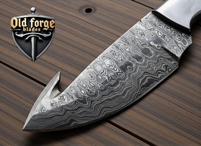 Handmade Damascus Guthook Hunting Knife with Horn Handle
